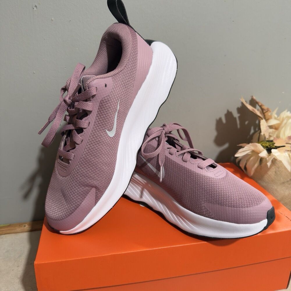 Size 8 - Nike Promina Plum Dust Women Running Work Out Shoes FV6343-500 - Picture 7 of 12